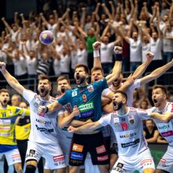 Výbuch emocí ve hře házenkářů: Vyloučení Solce a Kukulovského, Brno triumfuje nad Karvinou