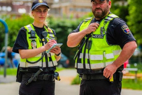 obrázek:Strážníci hlídají vjezdy do brněnské pěší zóny: Kamery nestačí!