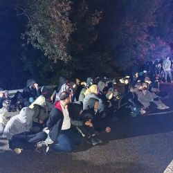 Migranti z Afriky nalezeni v kamionu u brněnského letiště