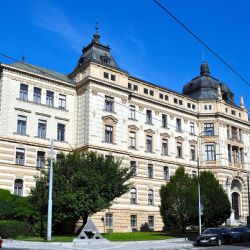 Jižní Morava: 15 uskupení jde do krajských voleb