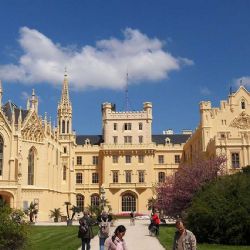 Soud zamítl dovolání Lichtenštejnů: Zámky zůstávají státu