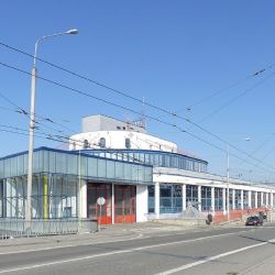 Havarijní stav vozovny Komín - přemístění vozů a oprava za 400 milionů