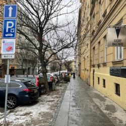 Rezidentní parkování: oblast 1-16 přechází do zóny B