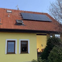 Nejlepším řešením jak ušetřit na energiích, je pořídit si vlastní fotovoltaickou elektrárnu, firma Galimed Energy Vám s tím ráda pomůže